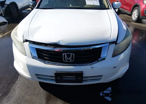 2010 Honda Accord 2.4 Ex-L from USA, damaged, VIN 1HGCP2F82AA131705